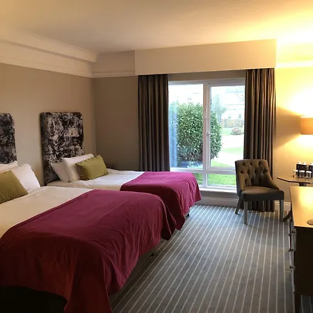 & Hotel Killaloe