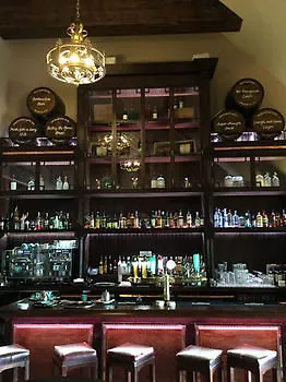 & 4* Killaloe